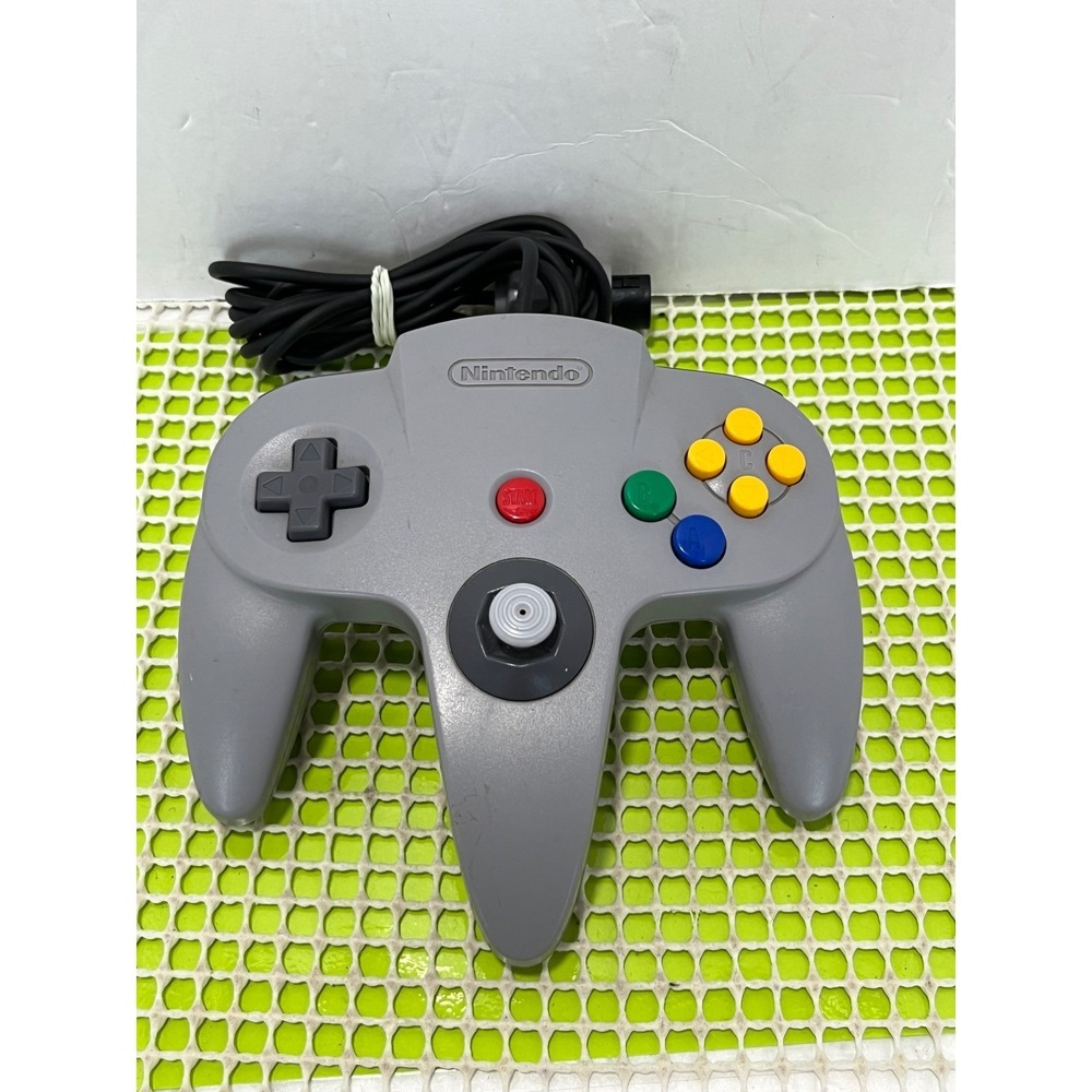 Nintendo 64 Controller Gray Original OEM N64 Wired Gamepad NUS-005*UNTESTED GOOD